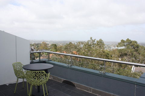 Hotel Urban St Leonards - Queensland Tourism 2