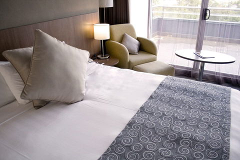 Hotel Urban St Leonards - Queensland Tourism 6