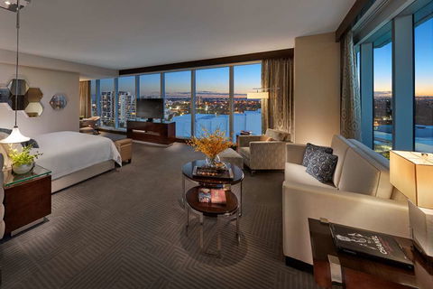 Crown Towers Perth - Queensland Tourism 10