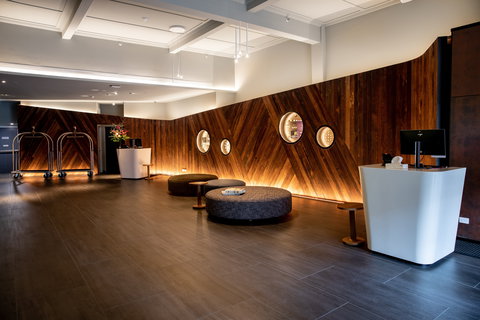 Crowne Plaza Hobart - QLD Tourism 5