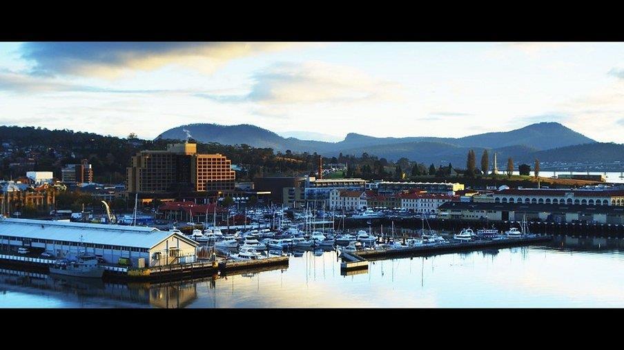 Queensferry ACT Queensland Tourism