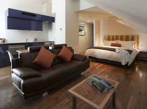 Salamanca Wharf Hotel - QLD Tourism 7