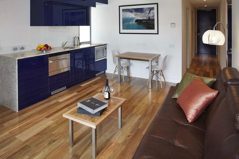 Salamanca Wharf Hotel - QLD Tourism 8