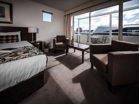 Salamanca Suites - QLD Tourism 1