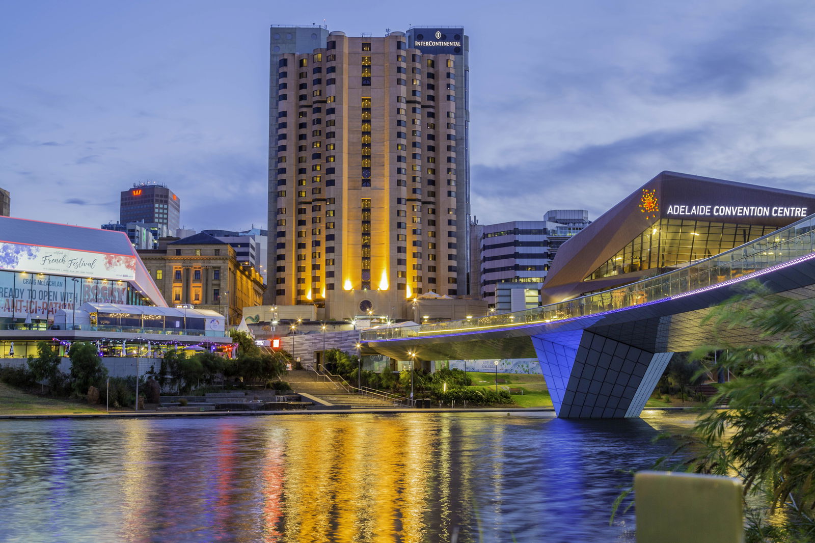  QLD Tourism