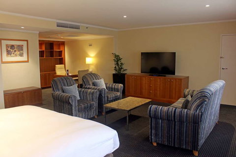 Hilton Adelaide - QLD Tourism 15