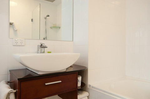 Adabco Boutique Hotel - QLD Tourism 6