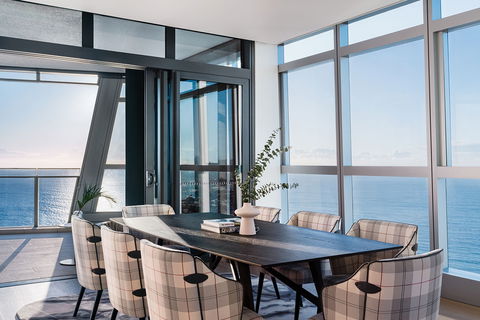 Langham, Gold Coast & Jewel Residences - QLD Tourism 8