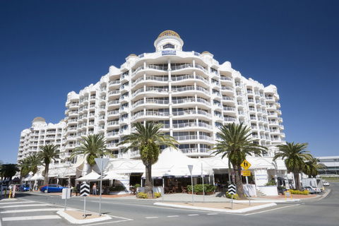 Phoenician Resort - Queensland Tourism 0