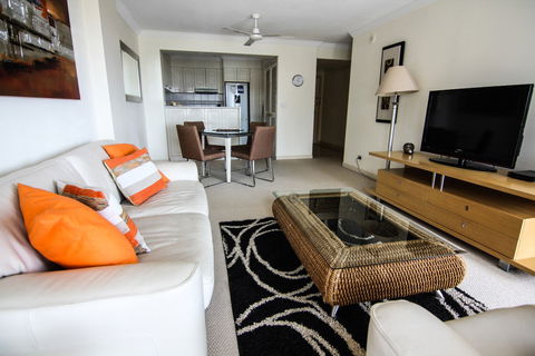 Phoenician Resort - Queensland Tourism 3