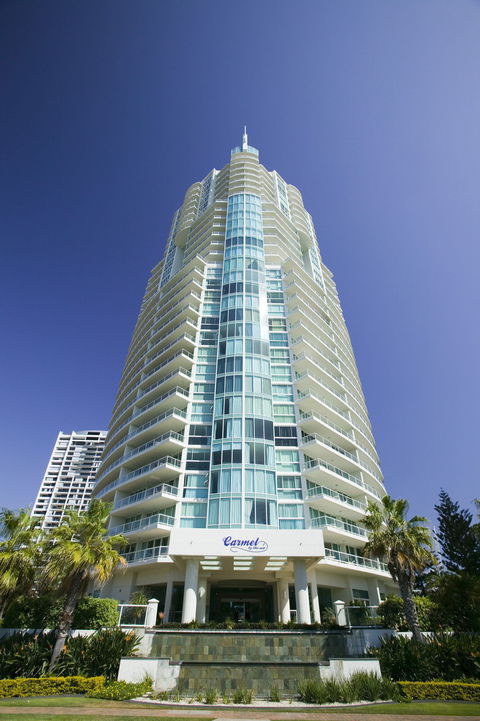 Carmel By The Sea - Queensland Tourism 0