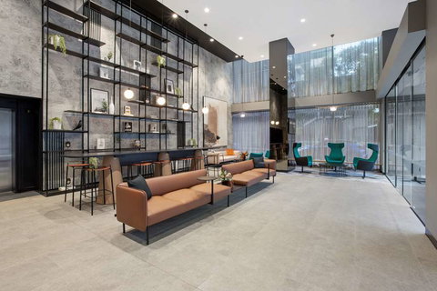 Travelodge Melbourne Docklands - Queensland Tourism 3