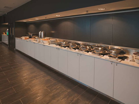 Travelodge Melbourne Docklands - Queensland Tourism 16