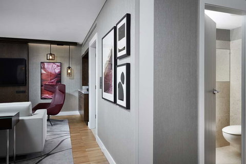 Hilton Sydney - QLD Tourism 17