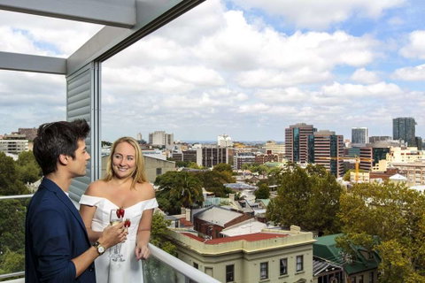 Adge Apartment Hotel - QLD Tourism 17