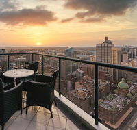 Meriton Suites Pitt Street - QLD Tourism