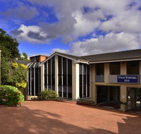 Twin Towers Inn - Queensland Tourism