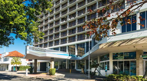 Pacific Hotel Cairns - QLD Tourism 1