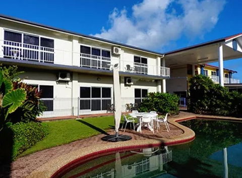Barrier Reef Motel - QLD Tourism 0