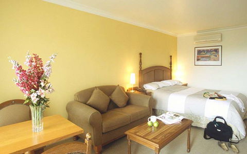 Best Western Plus The Tudor-Box Hill - QLD Tourism 2