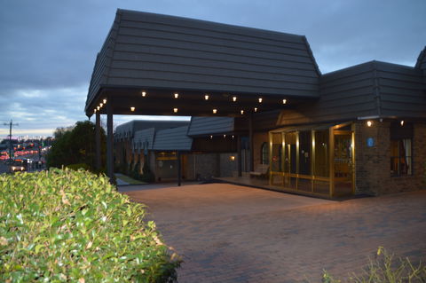 Rowville International Hotel - QLD Tourism 1