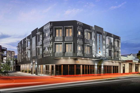 Attika Hotel - QLD Tourism 0