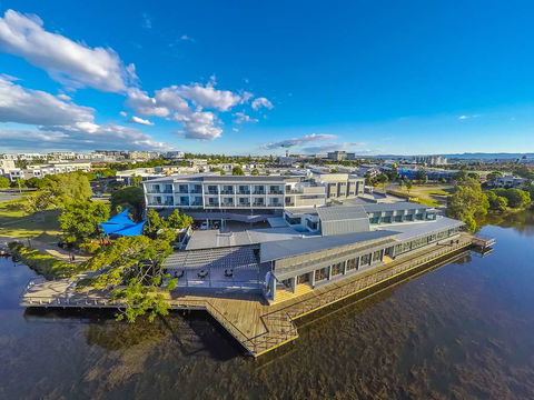 Best Western Plus North Lakes Hotel - Queensland Tourism 0