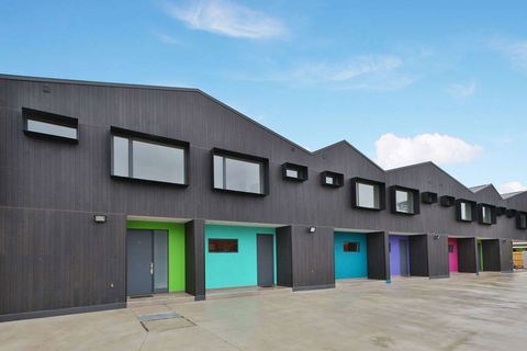 Quality Apartments Dandenong - QLD Tourism 0