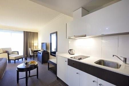Century Inn - Queensland Tourism 1
