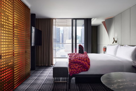 W Melbourne - Queensland Tourism 0