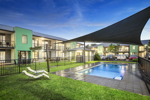 Quest Sale - Queensland Tourism 1