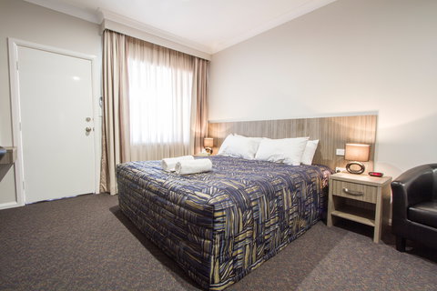 Harvest Lodge Motel - QLD Tourism 0