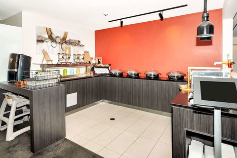 Clarion Hotel Townsville - QLD Tourism 10