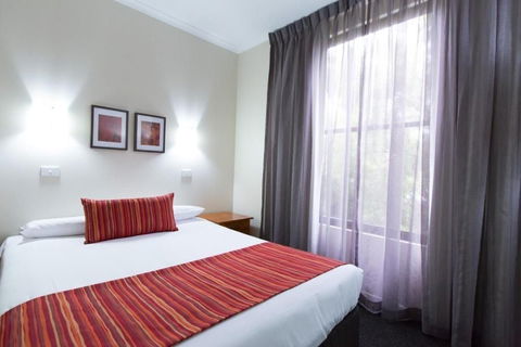 Barkly Motor Lodge - QLD Tourism 4