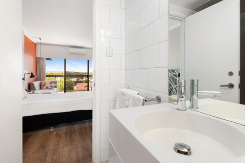 The Plaza Hotel Kalgoorlie - Queensland Tourism 10