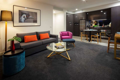 East Hotel - QLD Tourism 8