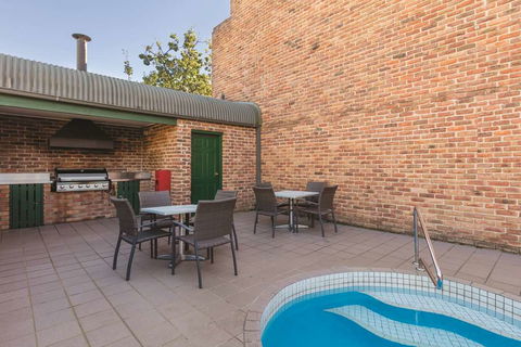 Adina Serviced Apts Canberra Kingston - QLD Tourism 14