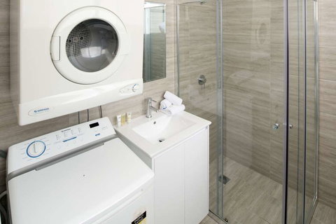 APX Apartments Parramatta - QLD Tourism 7