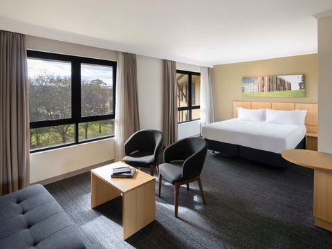 Mercure Sydney Macquarie Park - Queensland Tourism 2