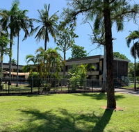 Pine Tree Motel - Queensland Tourism
