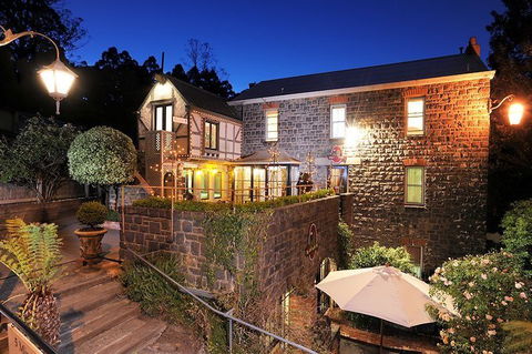 Adeline Bed & Breakfast - QLD Tourism 0
