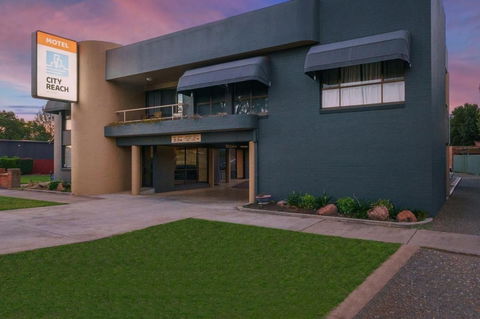 City Reach Motel - QLD Tourism 0