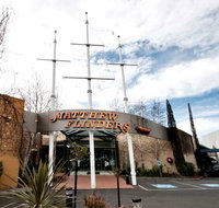 Matthew Flinders Hotel a NightCap Hotel - Queensland Tourism