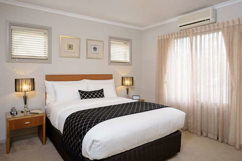 Ringwood Royale Apartment Hotel - QLD Tourism 9