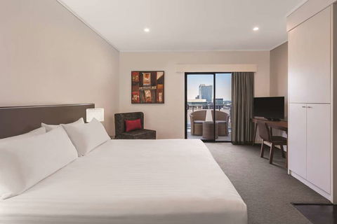 Adina Apartment Hotel Barrack Plaza - Queensland Tourism 10