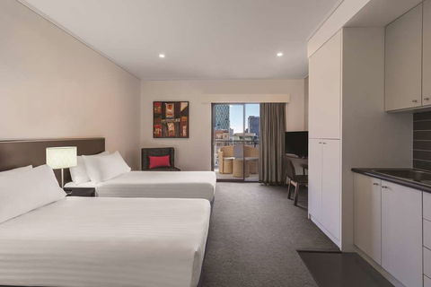 Adina Apartment Hotel Barrack Plaza - Queensland Tourism 12