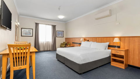 Metro Hotel Perth City - Queensland Tourism 4