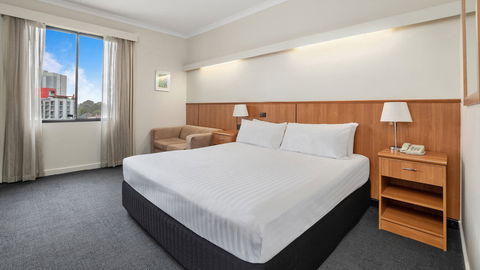 Metro Hotel Perth City - Queensland Tourism 11