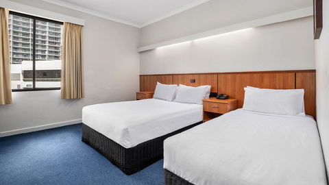 Metro Hotel Perth City - Queensland Tourism 13