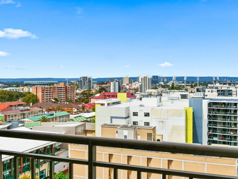 All Suites Perth - Queensland Tourism 0